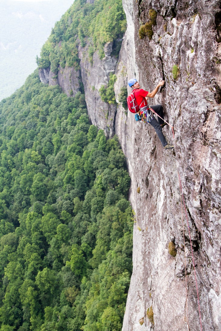 Lance Sullins on Traditions (whitesides)-web.jpg Table Rock North Carolina Alpine Climbing