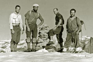 North_America_Wall_team_by_Tom_Frost_2.jpg None