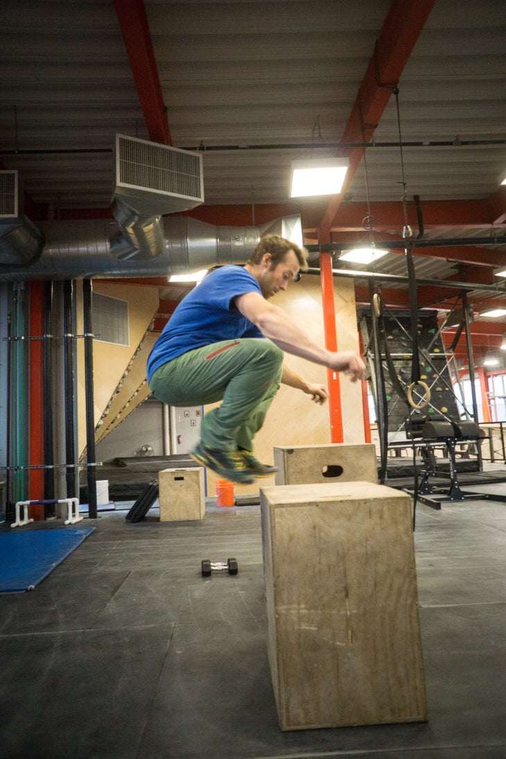 box jump(1) None