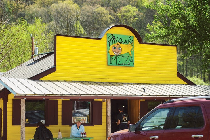 _LBR0365_gn-web Miguel's Pizza Sign Red River Gorge Kentucky Climbing