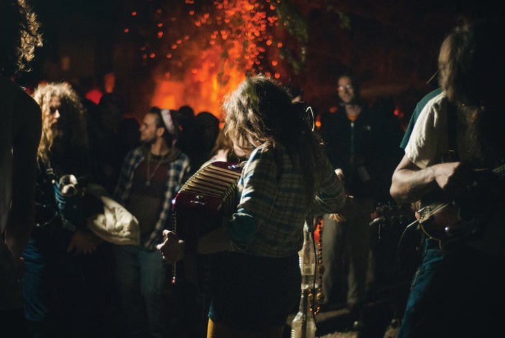 _LBR9405_gn-web Miguel's Pizza Camping Rock Climbing Accordian Party