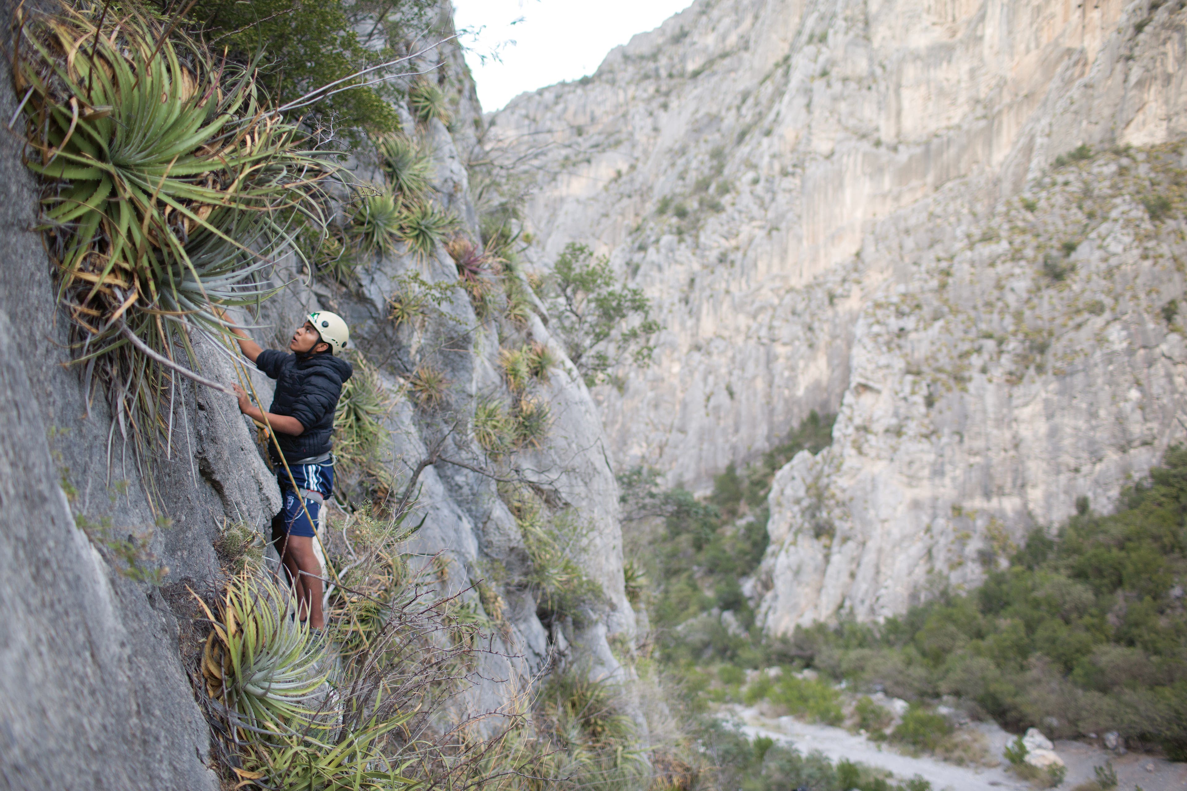 Escalando Fronteras Mexico Child Rock Climbing Non-Profit