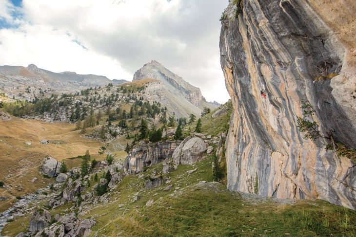949A7504_gn-web climbing photography daila ojeda la suama sport climbing