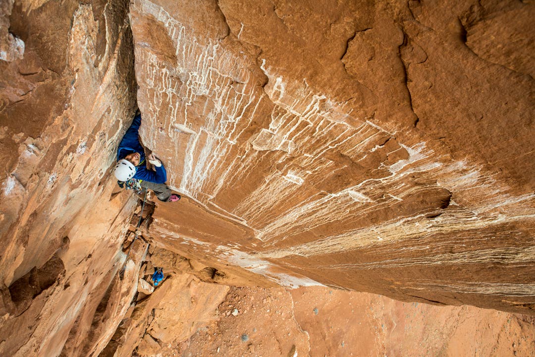 burr110413_063 Wide crack rock climbing trad