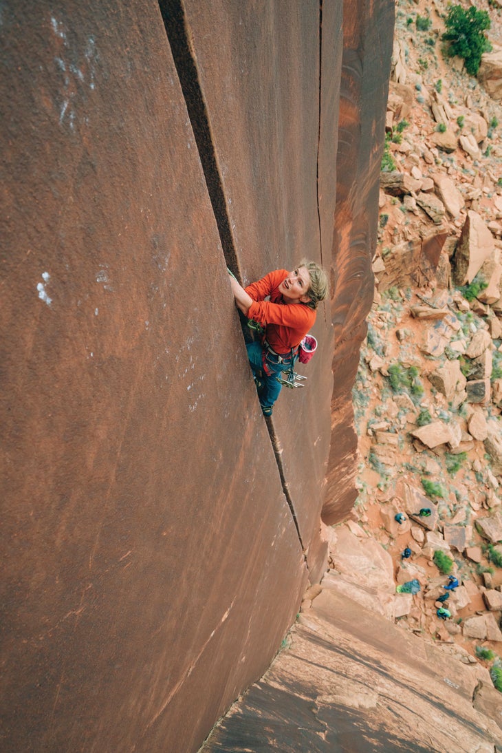 4 Female Rock Climbers Share the Key to Staying in Shape