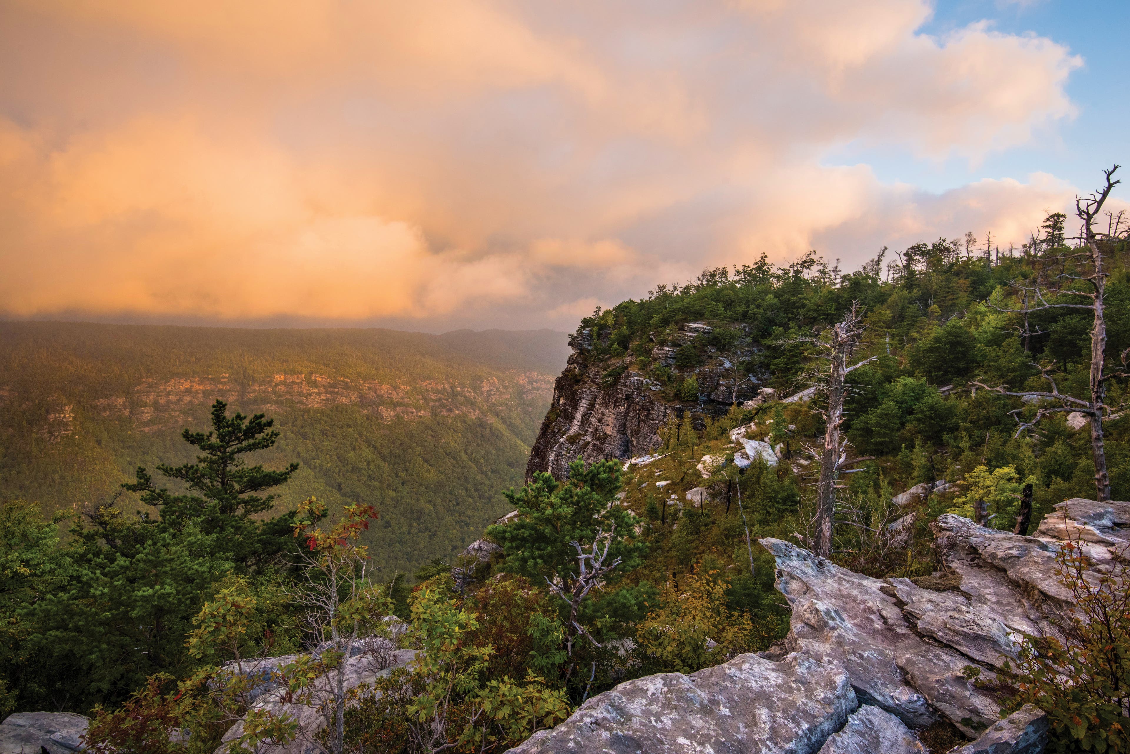 Shortoff Mountain sunrise North carolina Rock Climbing Trad