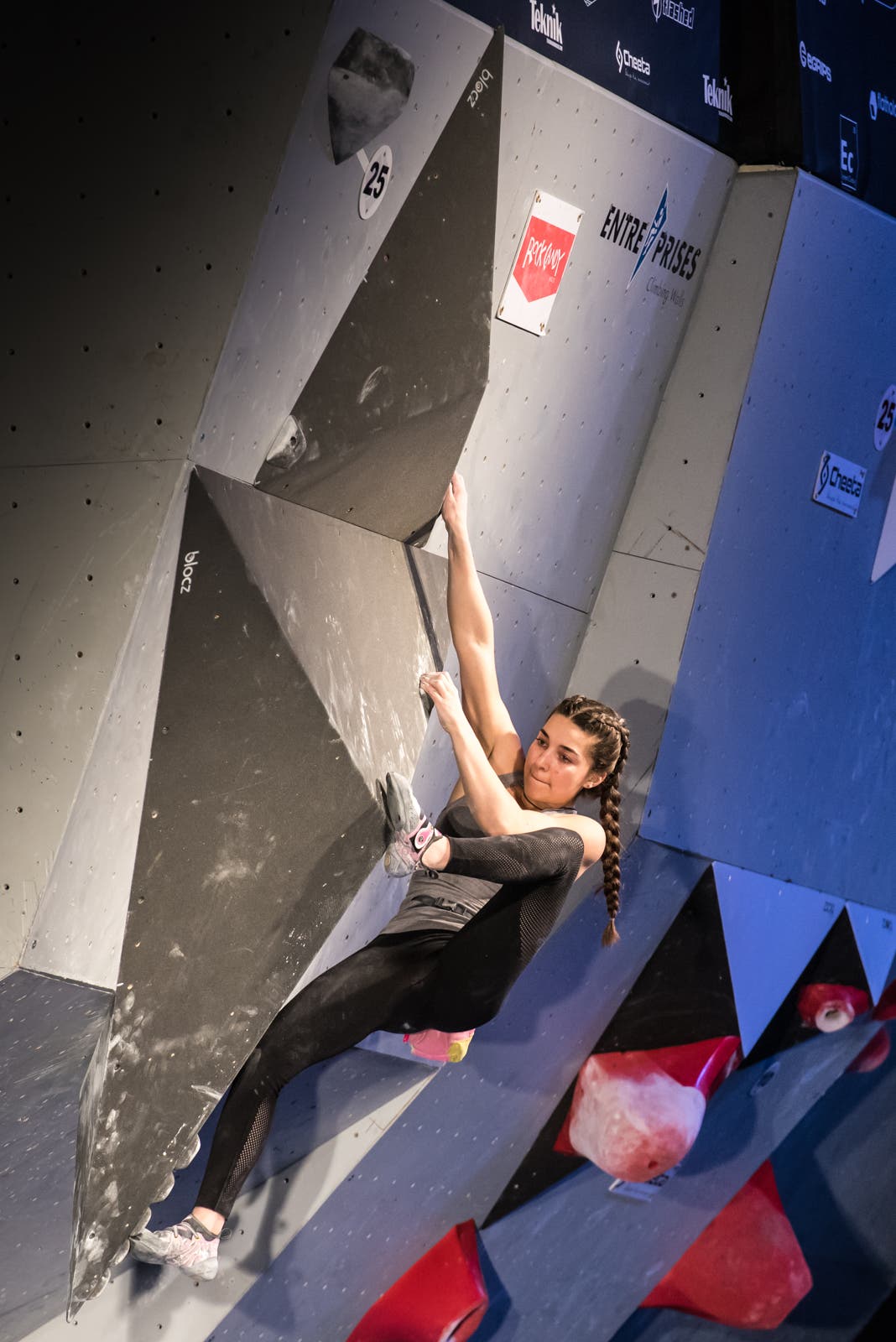 andreaLaue_boulderingNats-011-2217 None