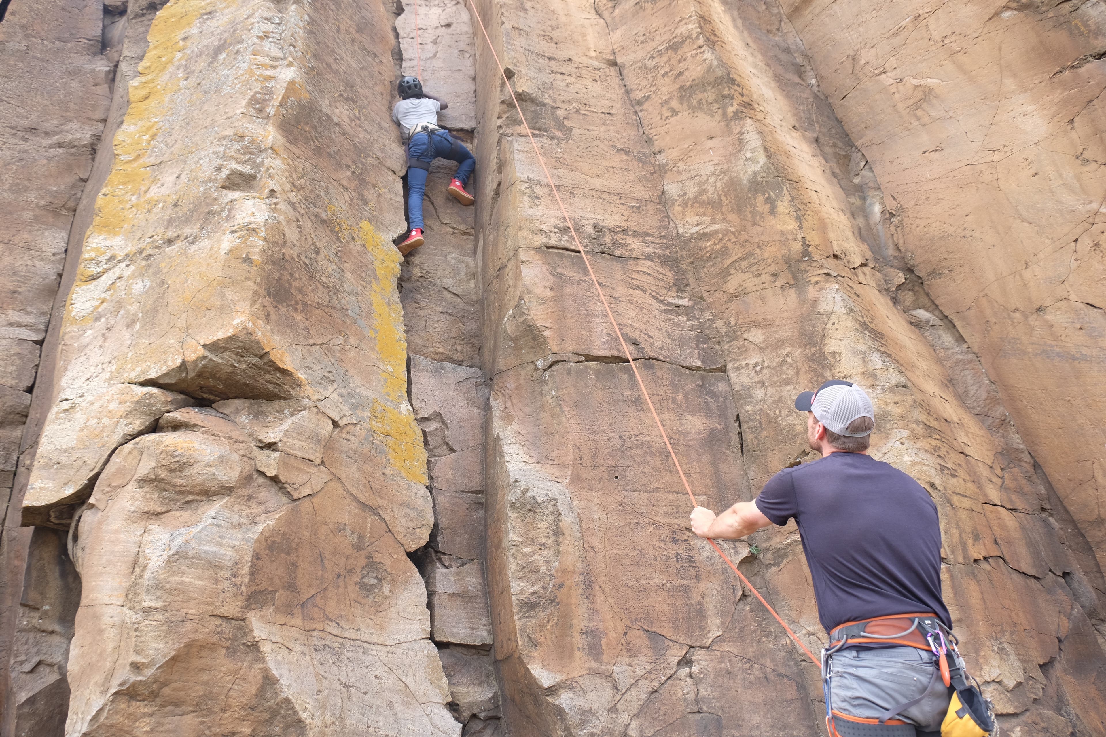 DSCF2012 Flying Kites Kenya Africa Rock Climbing Kids