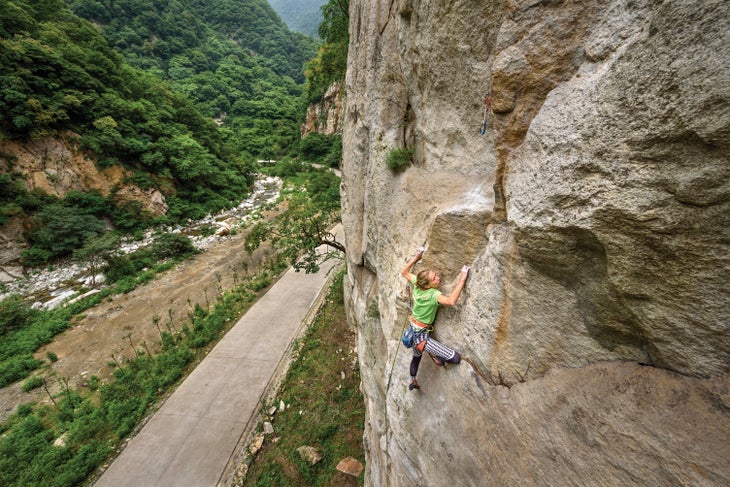 gbradley_170614_qiezi9_035_ed_hi_gn Ola Pryzybysz qinling mountains rock climbing sport china