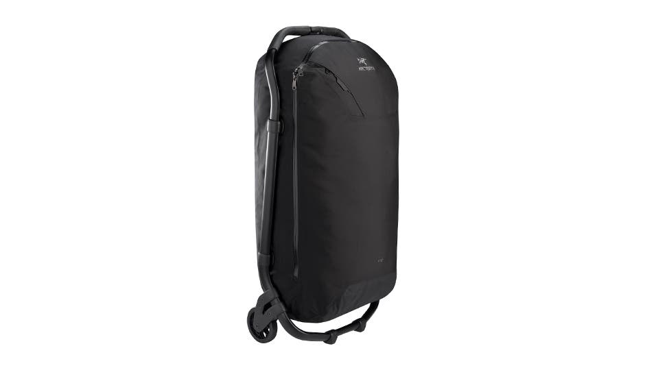 arcteryx vs patagonia duffel Black Hole 40L film laminate Head to Head | Adventure