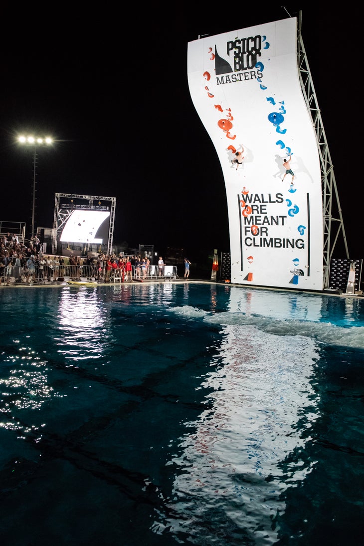 andreaLaue_psicoblocMasters2018-13 Psicobloc Masters Series 2018 Rock Climbing Competition deep water solo