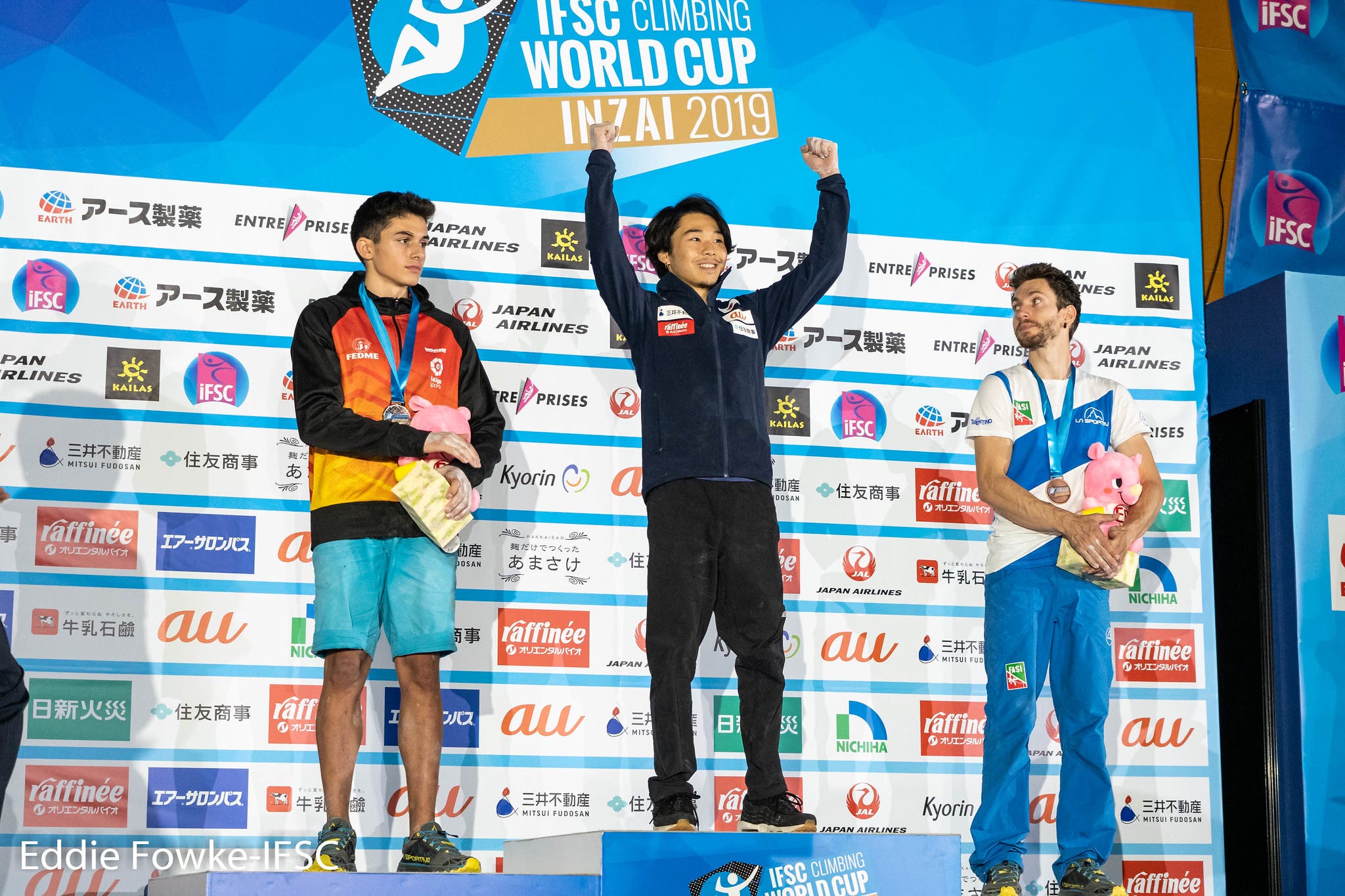 18. Men_s Podium None