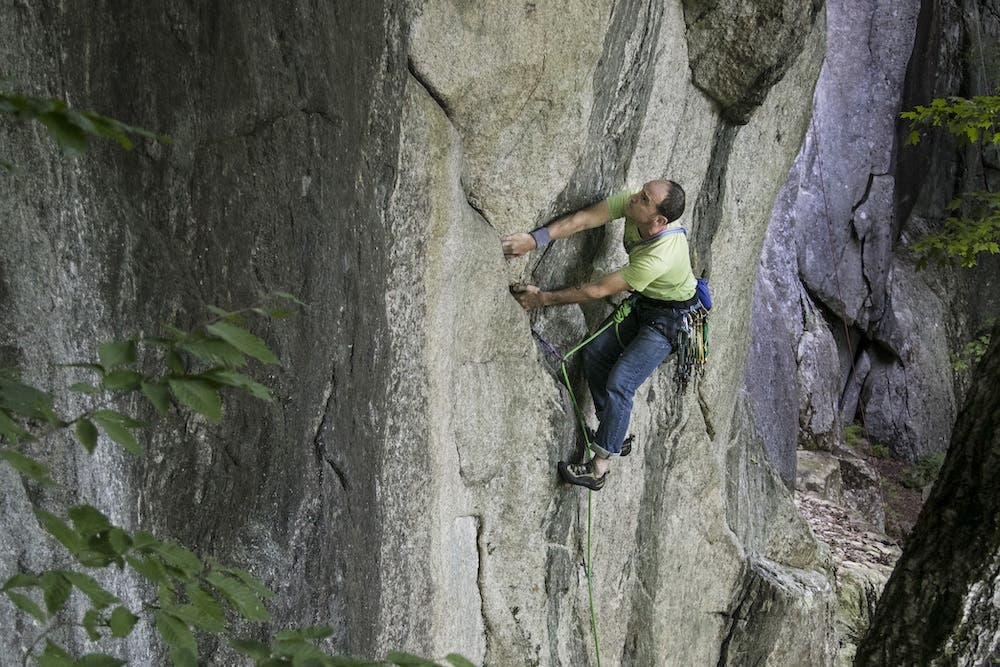 Hanging-Mountain_horiz_Christopher-Beauchamp None