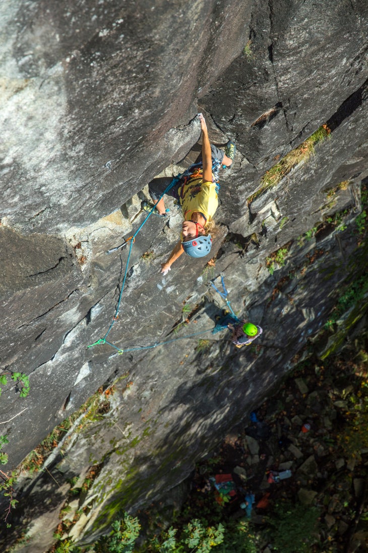 Intro to Outdoor Rock Climbing from Seattle