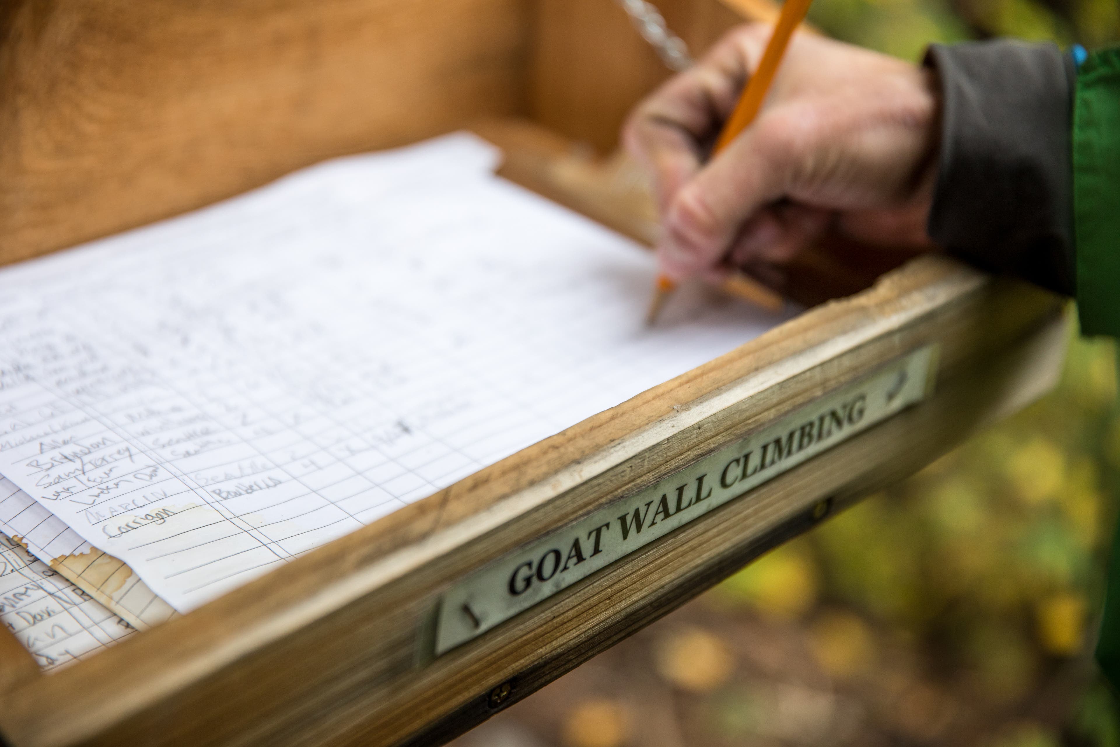 burr092719_440-web None