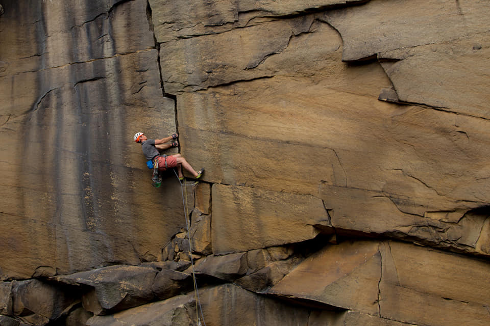 Blind Climber Jesse Dufton “Non-Sights” Trad Route Forked Lightning Crack  (E2, )