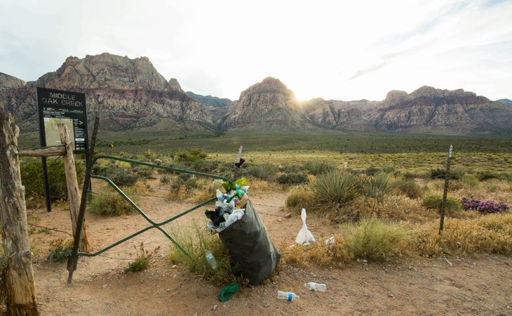 Trash_Red-Rocks_Photo-by-Irene-Yee-M60C8542 None