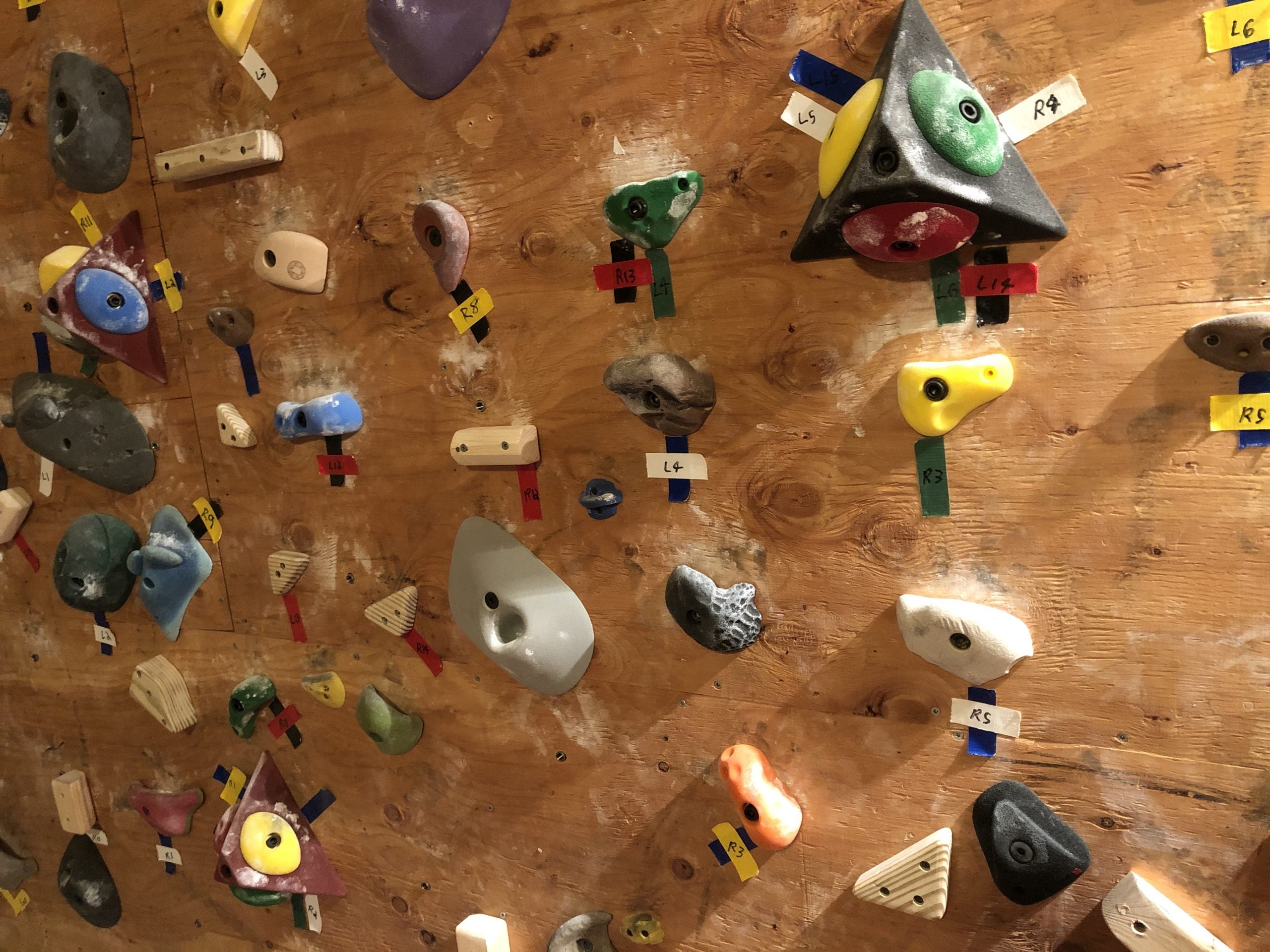 A small slice of Sendhaüs Über’s 1-million-square-foot spray wall, using the exclusive Grïppwäll Technology™.