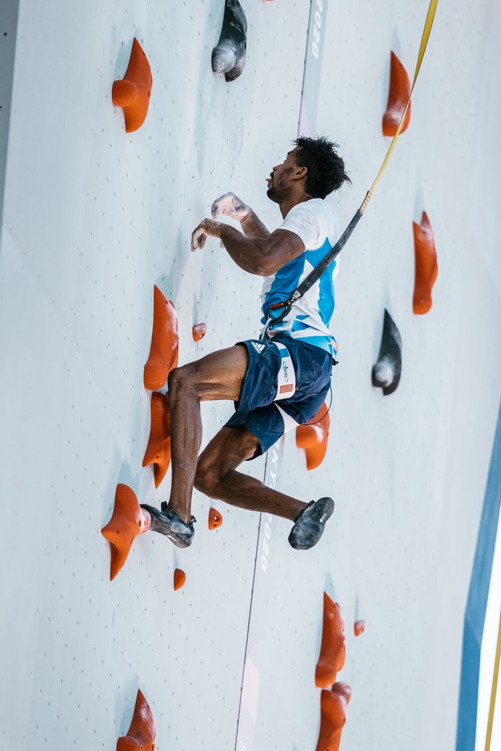 Photo Gallery of Olympic's Final Climbing Training Session - Climbing