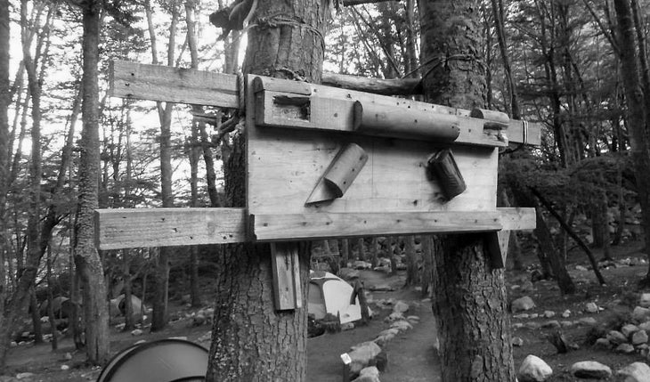 Outdoor climbing training hangboard.