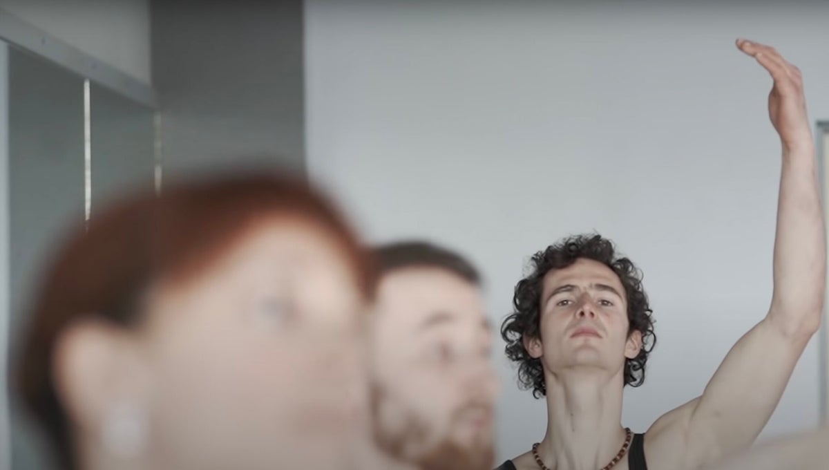 Why Climbers Should Try Ballet Climbing