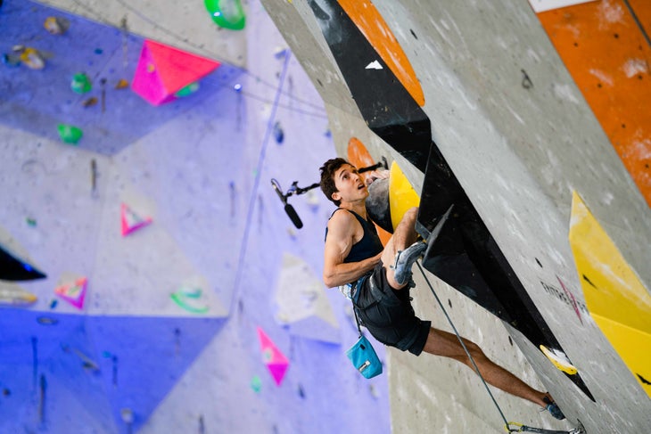 Jesse Grupper climbing men's lead Edinburgh, Scotland, World Cup climbing.