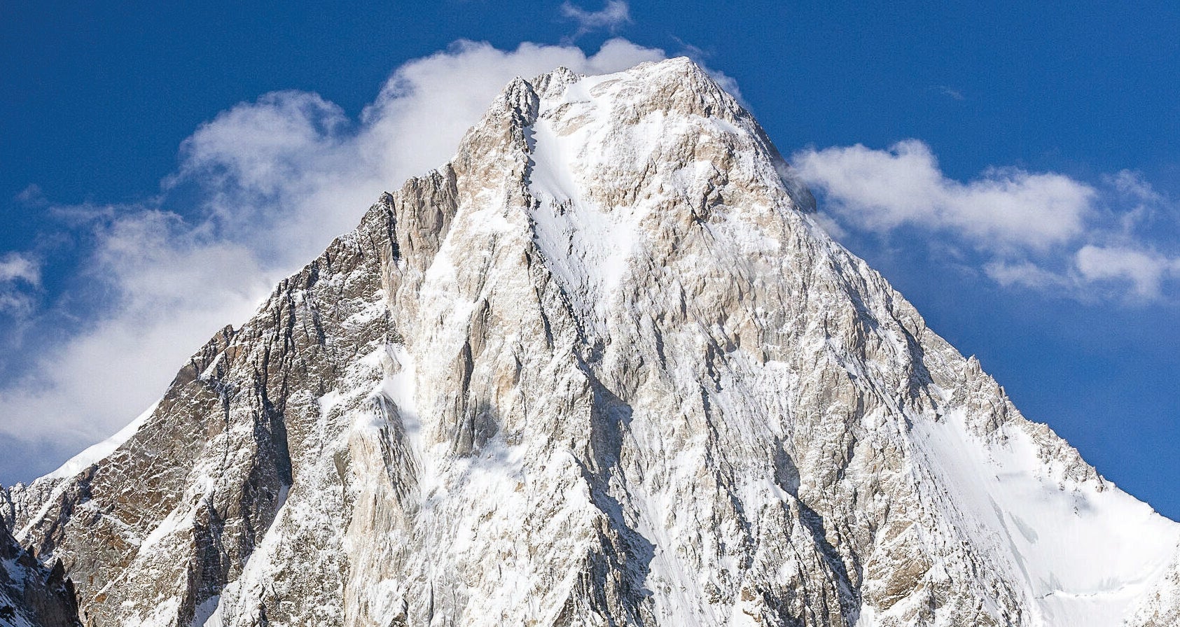 The High Crimes Behind K2's First Ascent