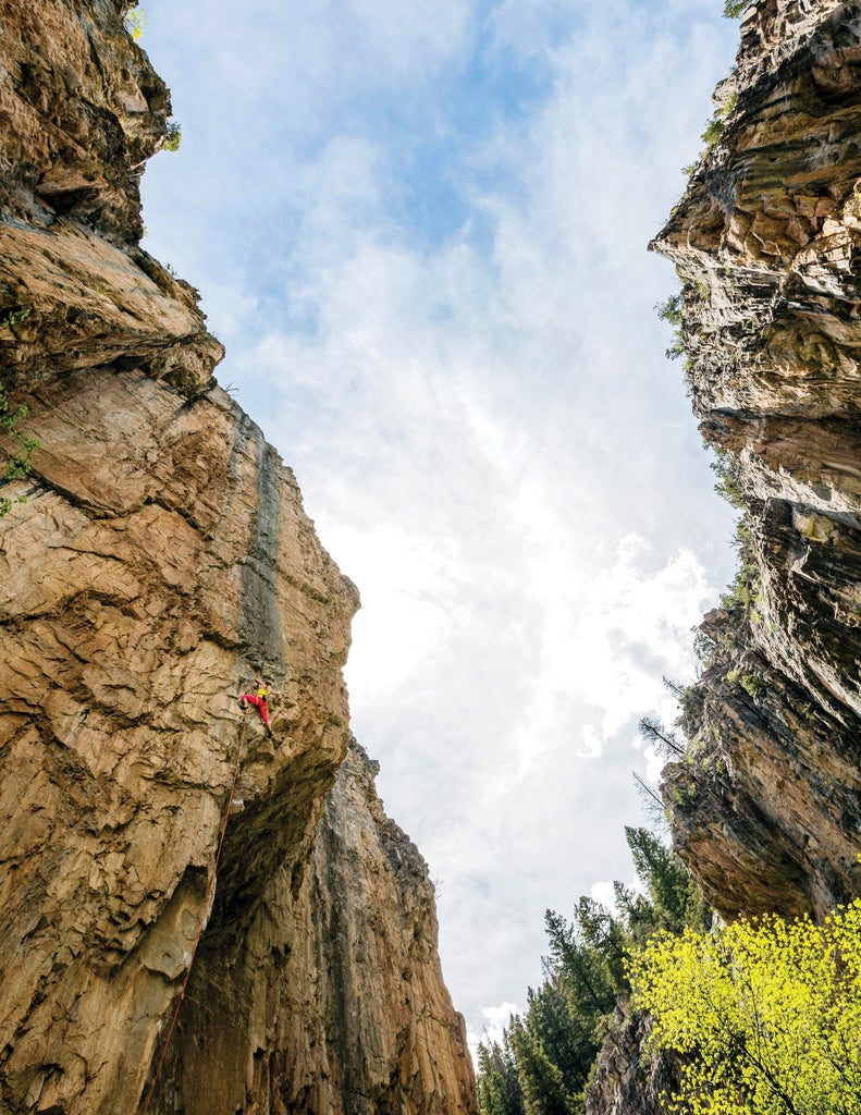 Rock Climbing in Rifle Mountain Park Climbing