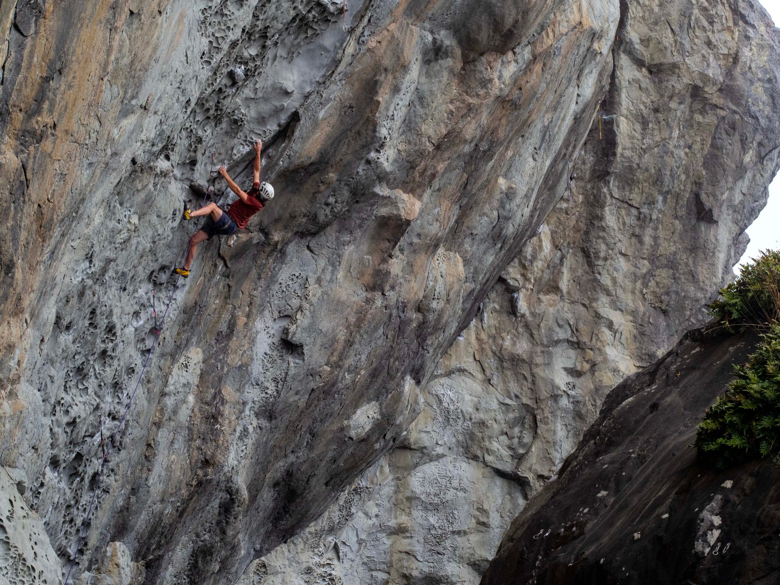 Redwood Coast Rock Climbing - Climbing Redwood Coast Rock Climbing - Climbing