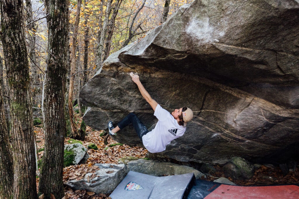 Best shoes for indoor 2024 bouldering