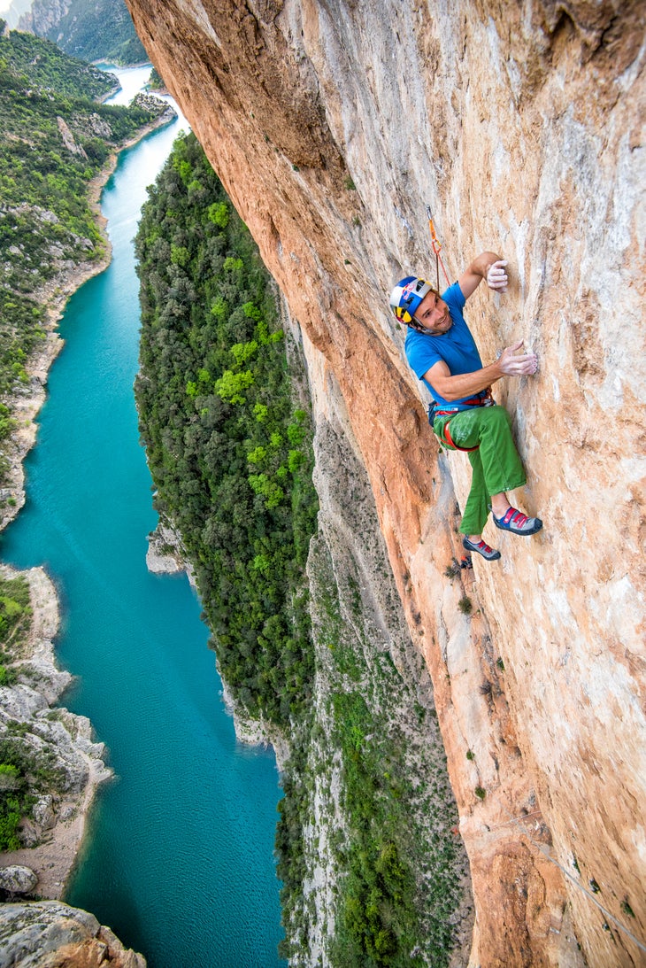 Chris Sharma attempts pitch four of his mega multi-pitch project at Mont-Rebei, Spain.