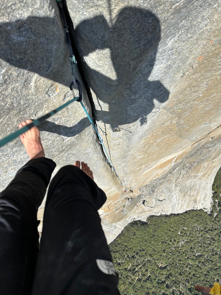 A photo of Honnold's barefoot feet as he rappels the Salathe's Headwall pitches to retrieve his gear.