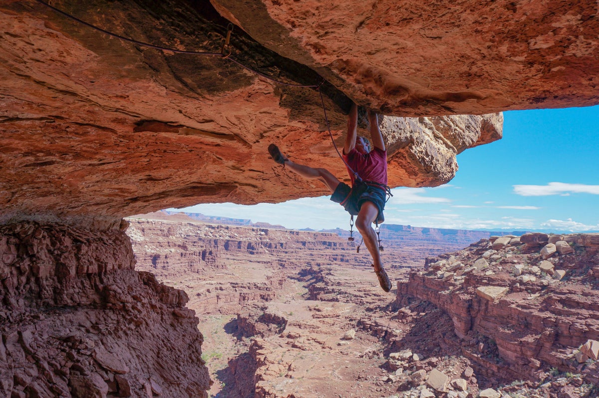 8 Insider Tips for Climbing in the Roof-Crack Capital of the World