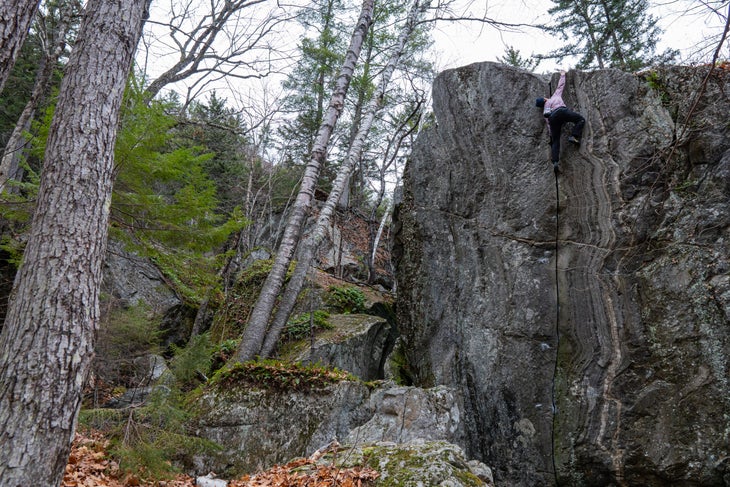 9 Lesser-Recognized Autumn Climbing Climbing Areas