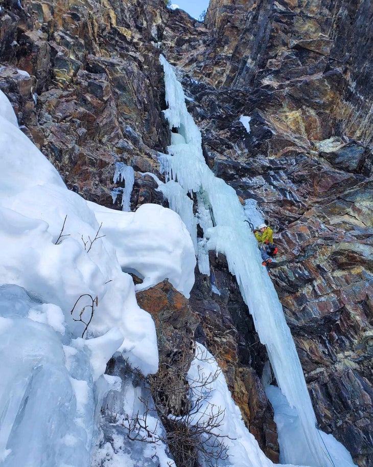 Climbing editor Anthony Walsh tests the Black Diamond Hydra on steep ice in Lake Louise, Alberta.