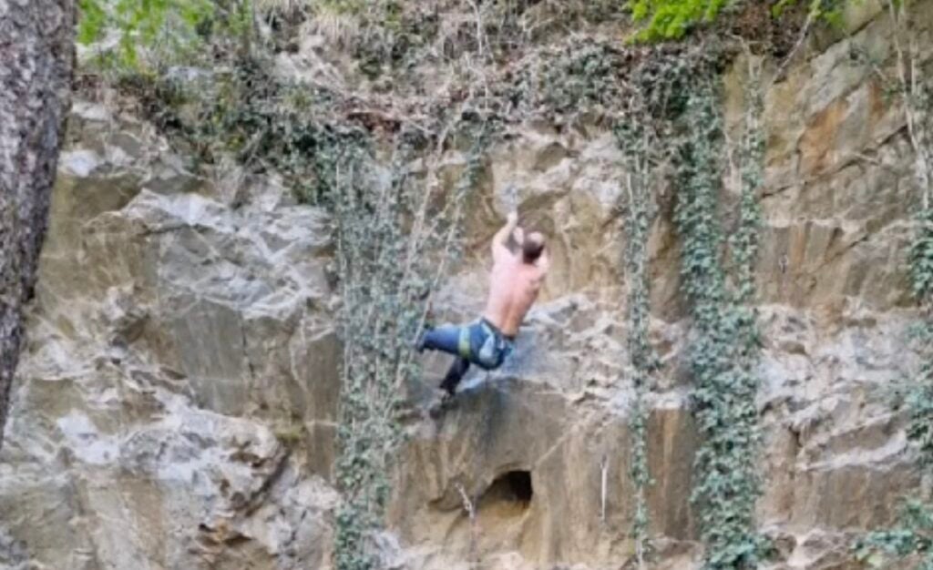 Climber Makes Big Mistake In Fall Climbing