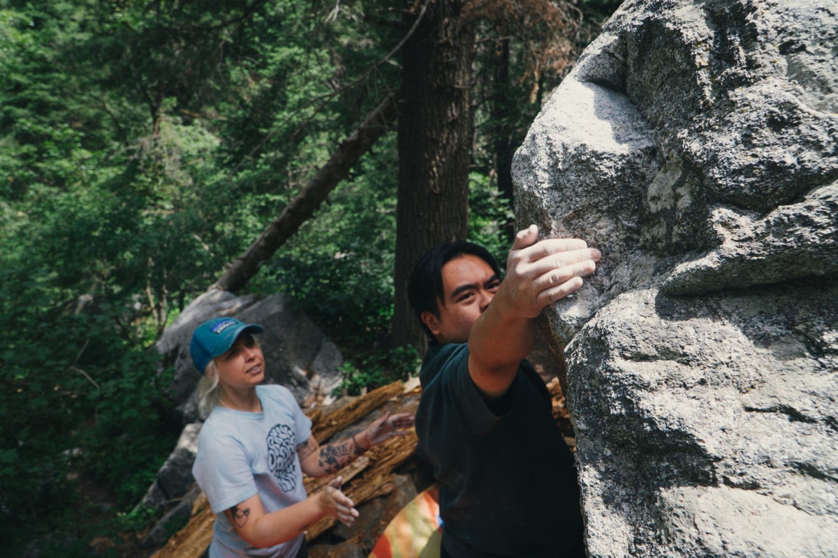 5 Best YouTube Channels for Beginner Boulderers