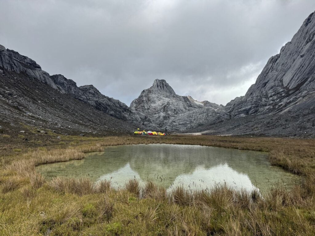 Two Climbers Dead on Puncak Jaya (Carstensz Pyramid), One of the Seven ...