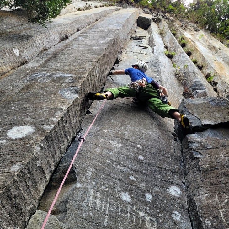 a climber crack climbing in tangan ecuador