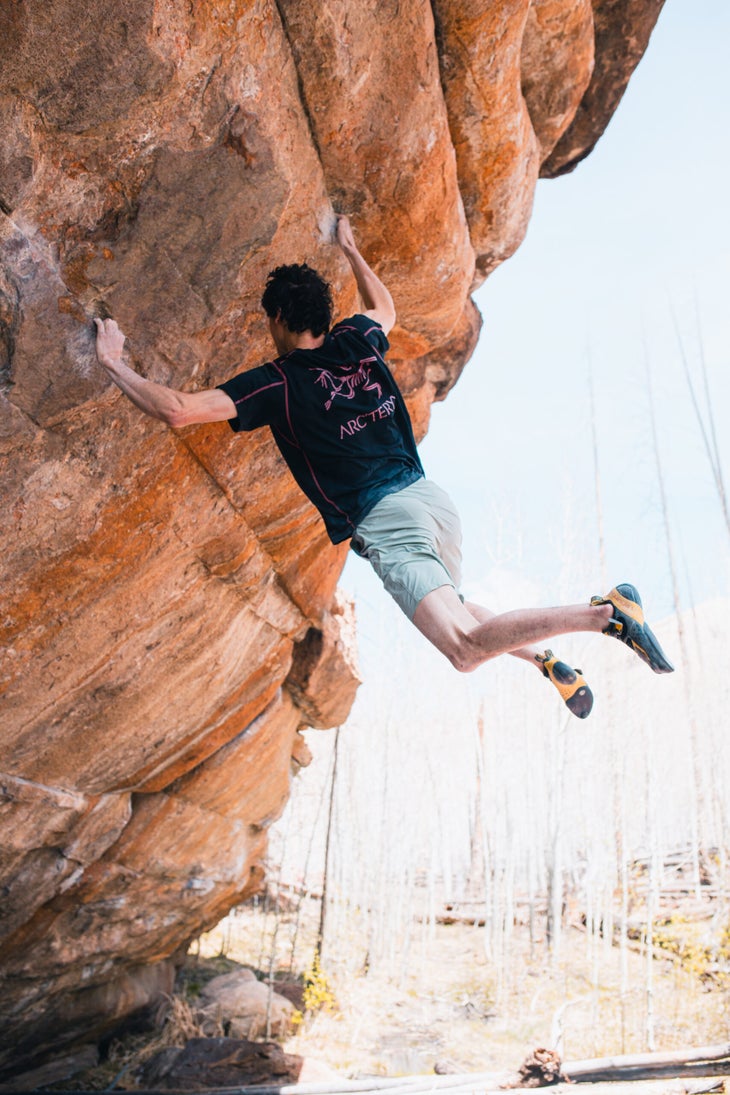 Hamish McArthur climbs a V17 boulder in Colorado in one day.