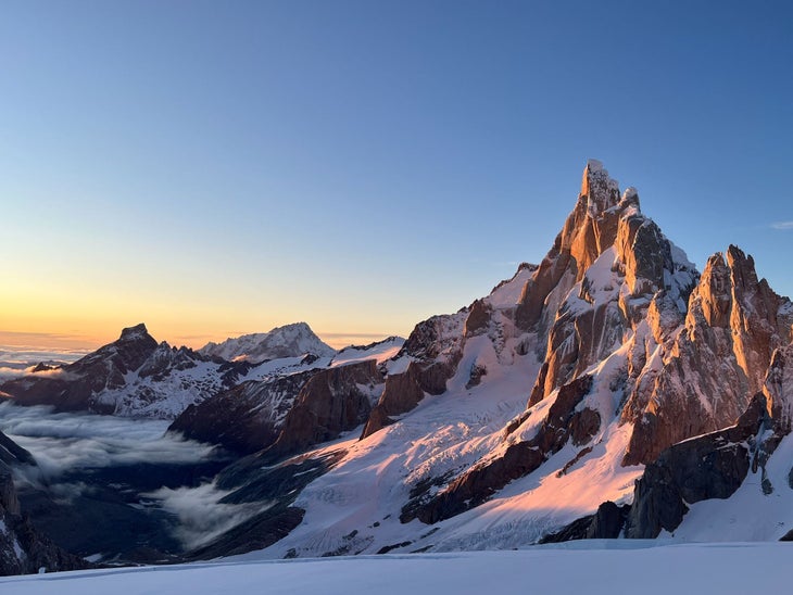 A stunning morning en route to Cerro Pollone with a very light backpack.