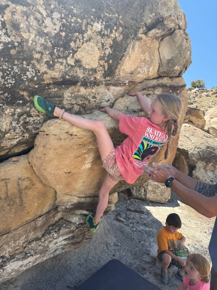 Black Diamond Momentum kids shoes