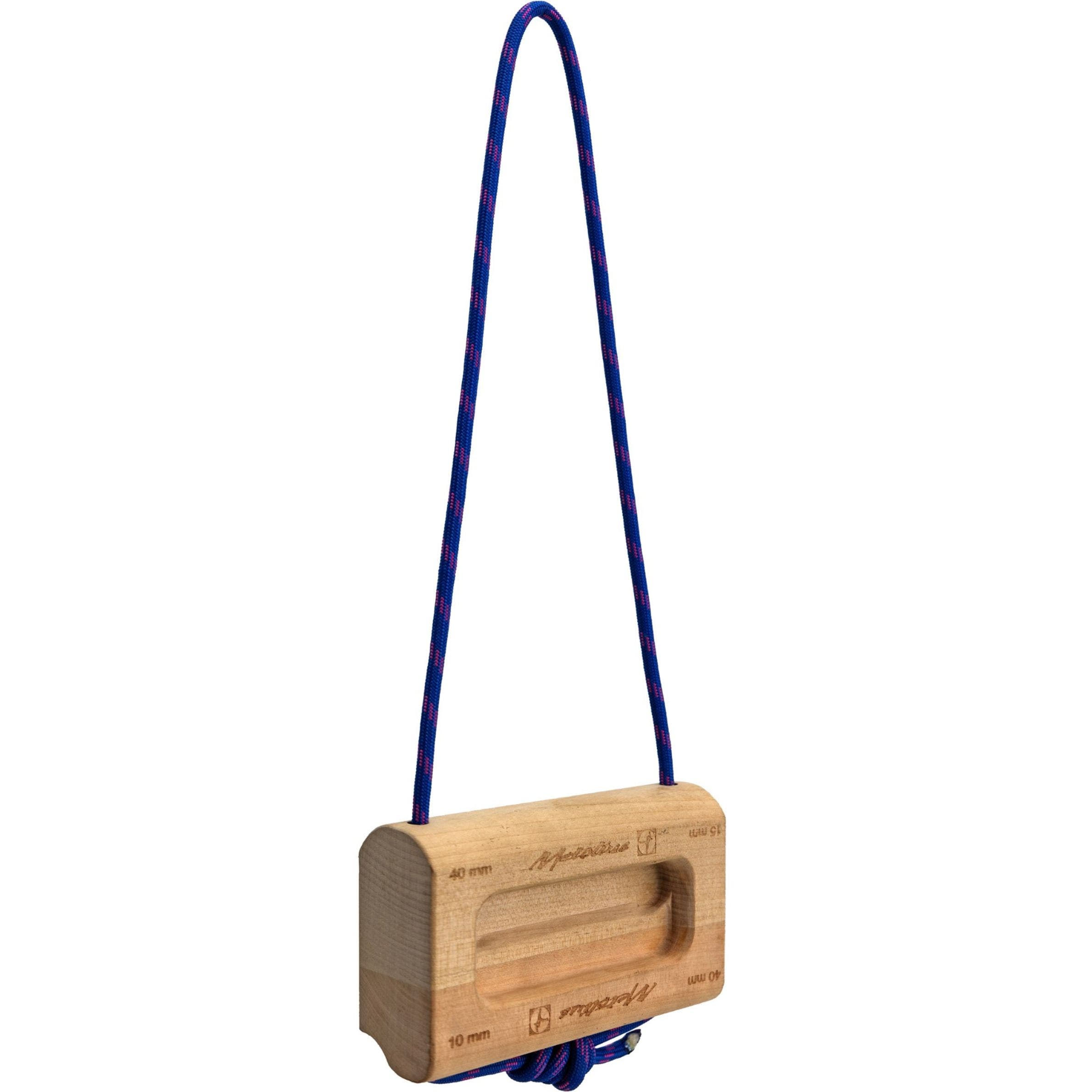 Weak Fingers? Check Out Our Favorite Hangboards, Field-Tested.