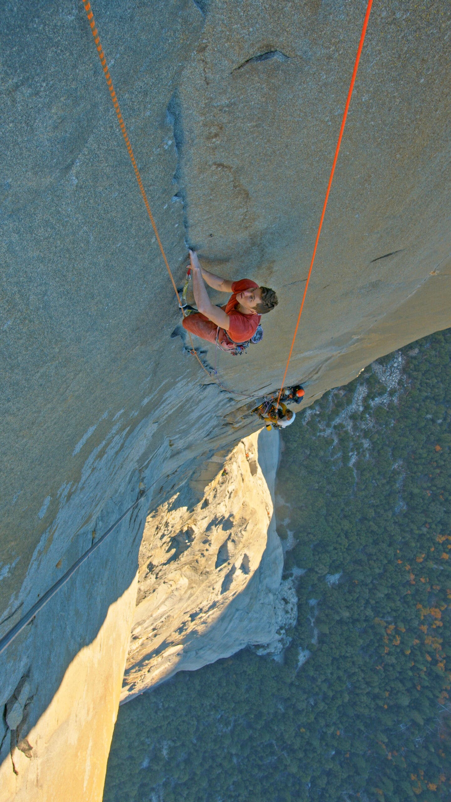 Will Moss leads the Pancake Flake pitch on the 'Nose' of El Capitan.