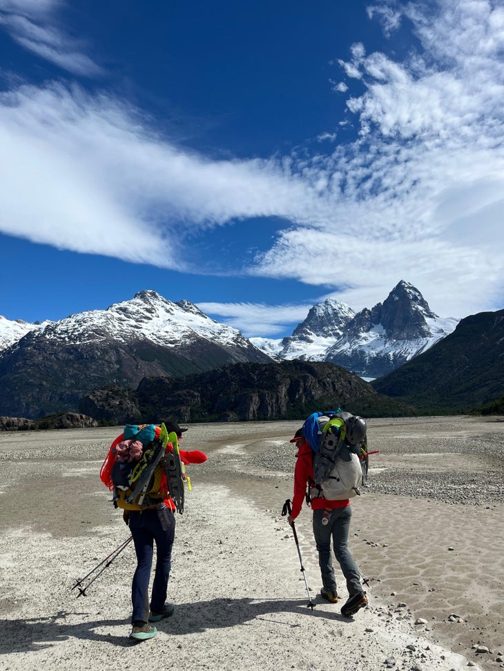 Enroute to Cerro Steffen, its West Face still hidden from view.