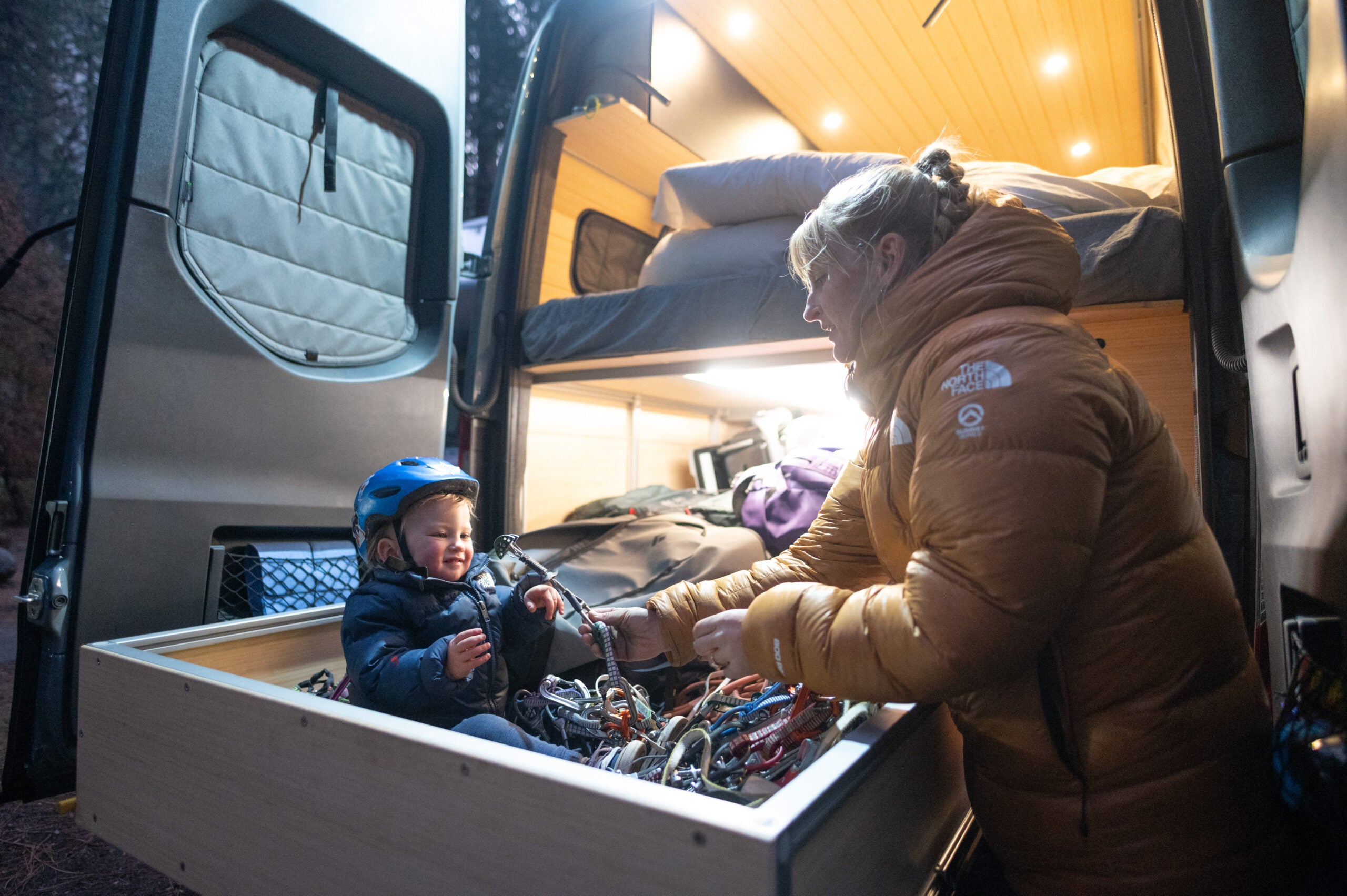 Mont Bell Ultra Light Down Hugger #4 - Sleeping Bag Review