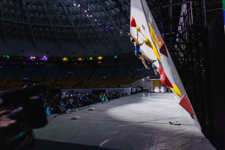 competition climbing in France 