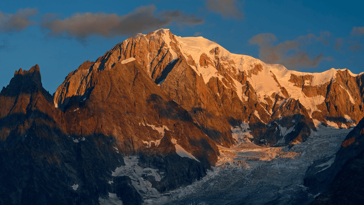 A Mayor Just Denied 32 Climbers a Free Rescue for Ignoring Safety Warnings