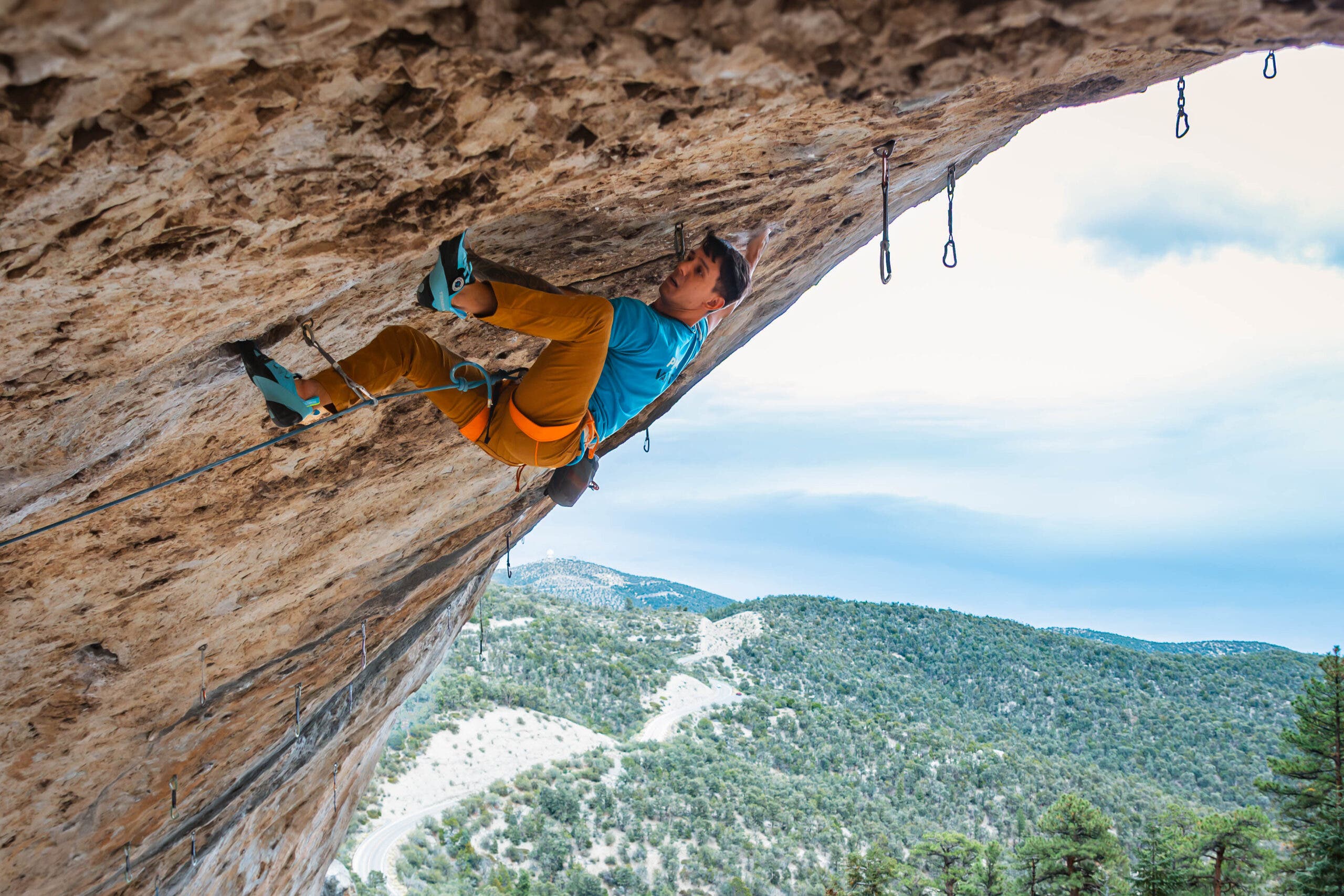 Justin Salas sets a foothold on 'America's Most Wanted' (5.13c)