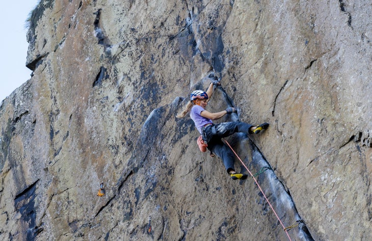Lara Neumeier climbs on the route Rhapsody (E11) at Dumbarton Rock, Scotland, on October 7, 2026.